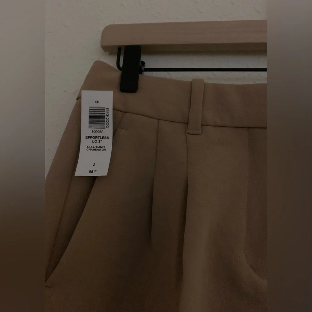 Aritzia The Effortless Short™ Lo-rise Mini Shorts Gold Camel - Picture 8 of 8